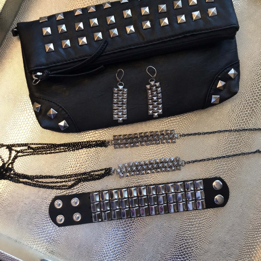 Spike Jewelry. Necklace and earrings only.